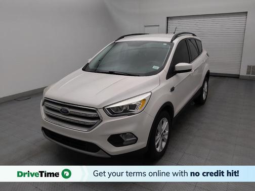 White 2018 Ford Escape SEL