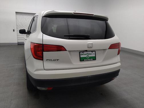 White Diamond Pearl 2017 Honda Pilot EX-L