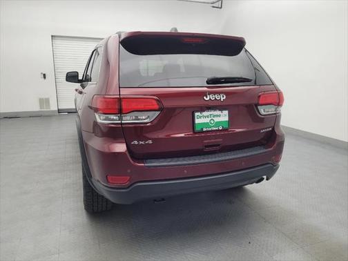 2020 Jeep Grand Cherokee Laredo