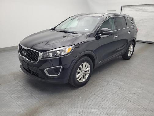 Ebony Black 2017 Kia Sorento LX