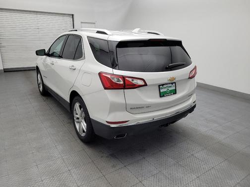 Iridescent Pearl Tricoat 2019 Chevrolet Equinox Premier w/2LZ