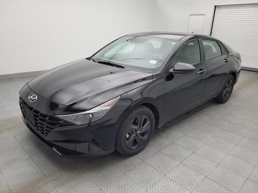 Onyx Black 2023 Hyundai ELANTRA SEL