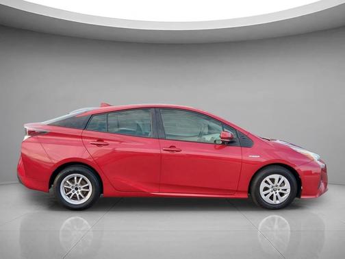 Hypersonic Red 2016 Toyota Prius Two