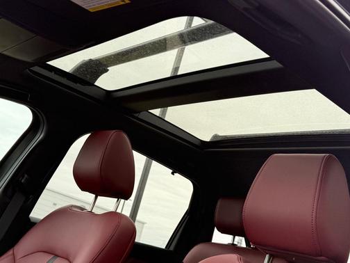 Jet Black Mica 2026 Mazda CX-70 3.3 Turbo S Premium