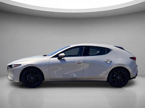 QUARTZ METALLIC 2026 Mazda Mazda3 FWD w/Premium Package