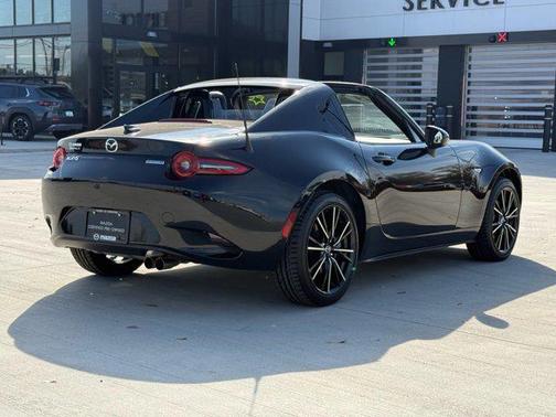2024 Mazda MX-5 Miata RF Grand Touring