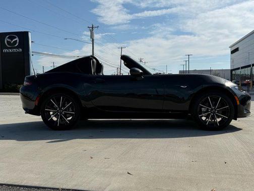 2024 Mazda MX-5 Miata RF Grand Touring