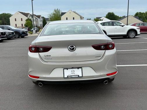 2025 Mazda Mazda3 FWD w/Preferred Package