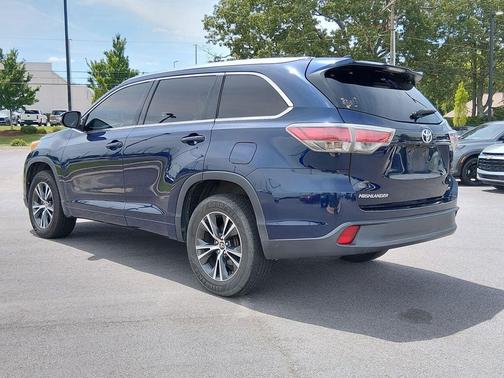 Nautical Blue Metallic 2016 Toyota Highlander XLE