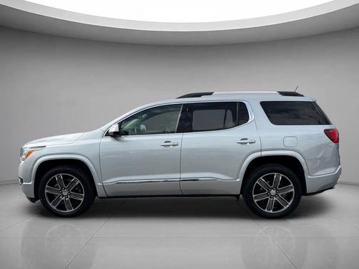 Quicksilver Metallic 2019 GMC Acadia Denali
