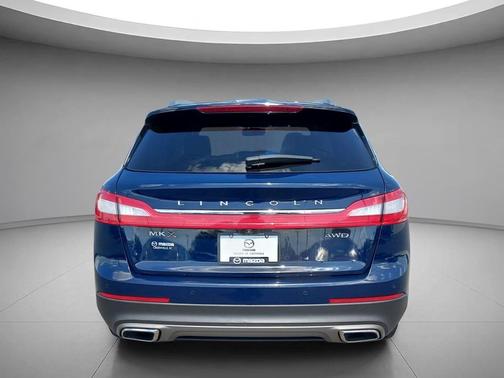 Blue Diamond Metallic 2018 Lincoln MKX Reserve