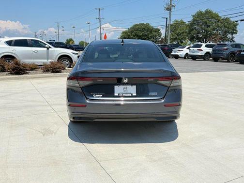 2023 Honda Accord Hybrid Touring