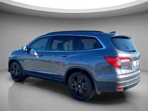 Modern Steel Metallic 2022 Honda Pilot 2WD Special Edition