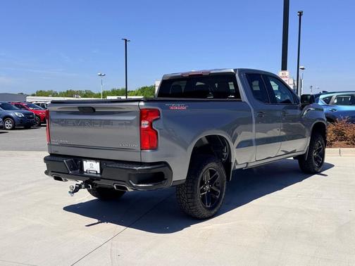 2020 Chevrolet Silverado 1500 Custom Trail Boss