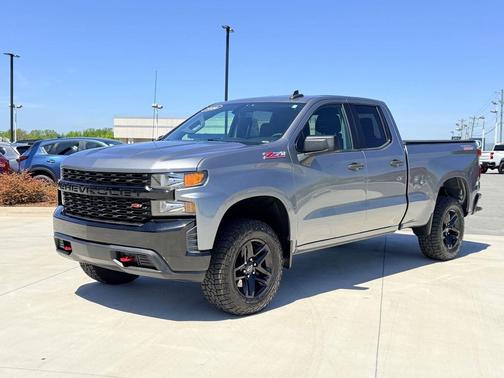 2020 Chevrolet Silverado 1500 Custom Trail Boss