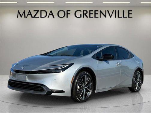 2023 Toyota Prius XLE