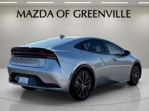 2023 Toyota Prius XLE