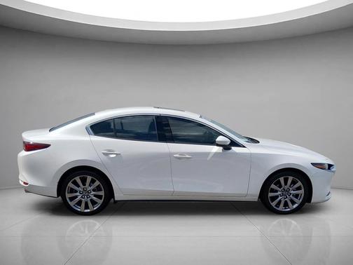 Snowflake White Pearl Mica 2023 Mazda Mazda3 AWD w/Premium Package