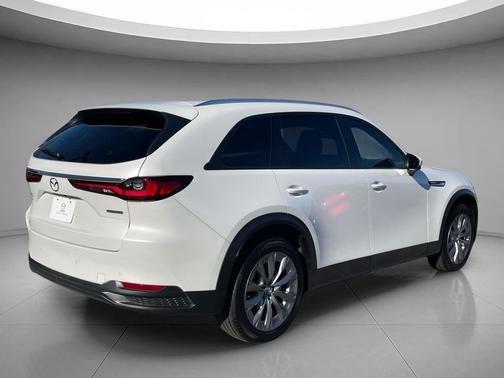 Rhodium White Premium 2026 Mazda CX-90 3.3 Turbo Preferred