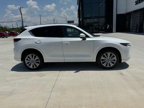 2022 Mazda CX-5 Signature