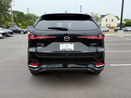 2025 Mazda CX-70 PHEV Premium Package