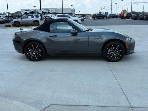 2025 Mazda MX-5 Miata Grand Touring