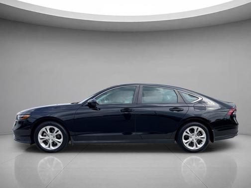 Crystal Black Pearl 2023 Honda Accord LX 1.5T