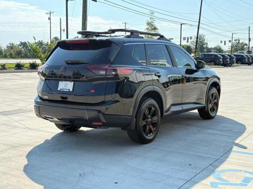 2025 Nissan Rogue Rock Creek