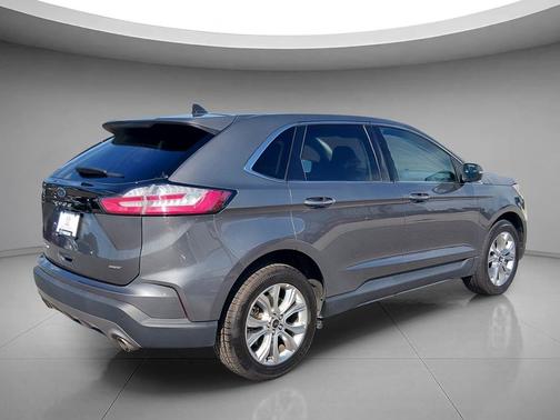 Carbonized Gray 2024 Ford Edge Titanium