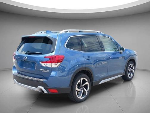Horizon Blue Pearl 2023 Subaru Forester Touring