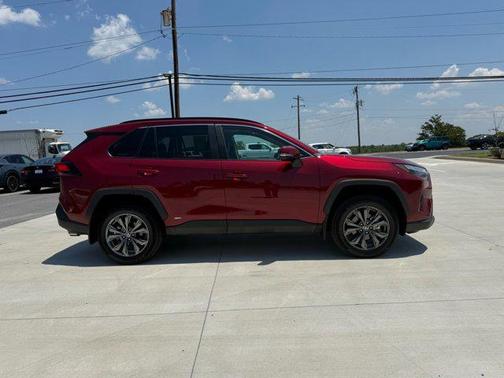 2024 Toyota RAV4 Hybrid XLE Premium