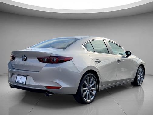 Platinum Quartz Metallic 2026 Mazda Mazda3 FWD w/Preferred Package