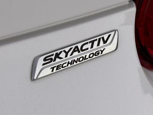 2016 Mazda MX-5 Miata Club