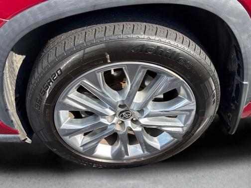 Ruby Flare Pearl 2021 Toyota Highlander Limited