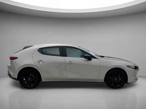 Platinum Quartz Metallic 2026 Mazda Mazda3 2.5 S Select Sport