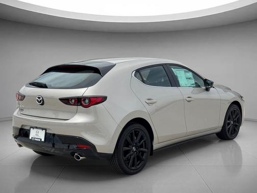 Platinum Quartz Metallic 2026 Mazda Mazda3 2.5 S Select Sport