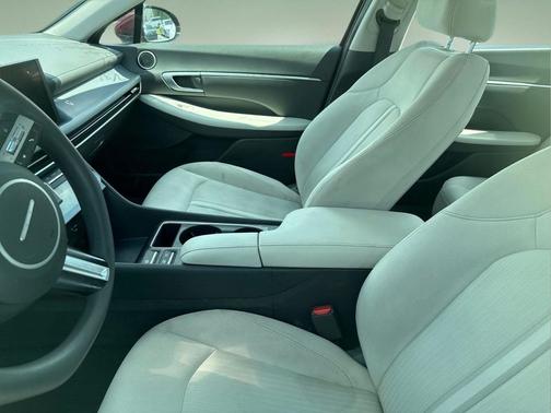 Ultimate red 2025 Hyundai SONATA SEL