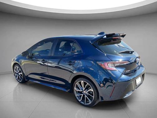 Galactic Aqua Mica 2022 Toyota Corolla XSE