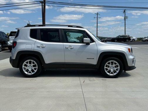 2019 Jeep Renegade Latitude