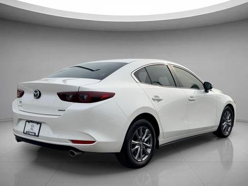 2025 Mazda Mazda3 FWD