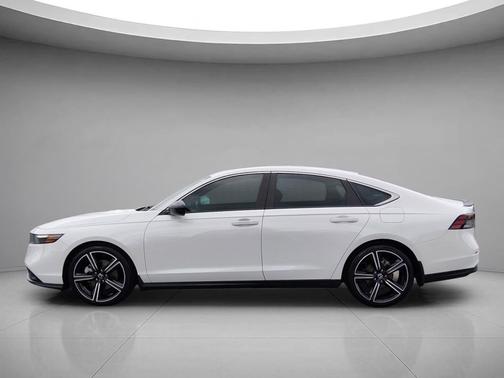Platinum White Pearl 2025 Honda Accord Hybrid Sport