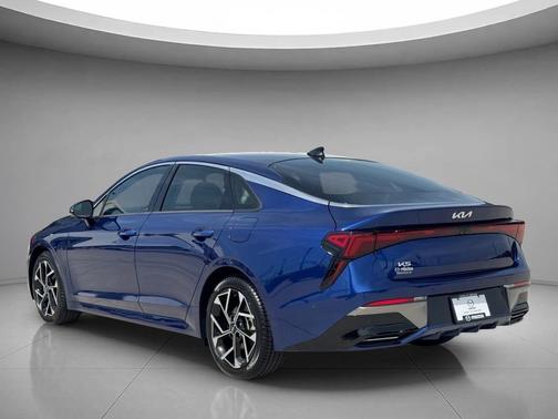 Yacht Blue 2025 Kia K5 EX