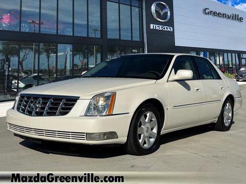 2006 Cadillac DTS Base