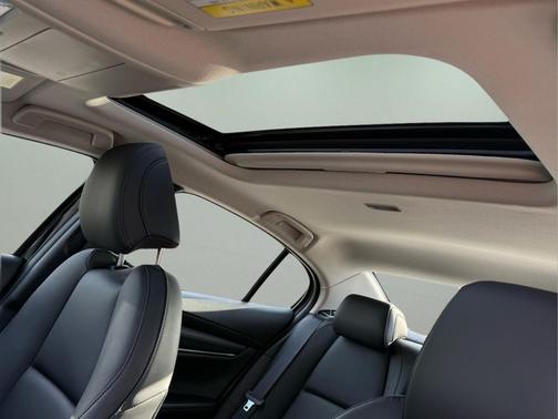 2026 Mazda Mazda3 FWD w/Preferred Package