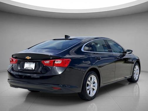 Mosaic Black Metallic 2023 Chevrolet Malibu FWD 1LT