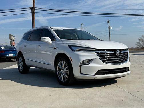2023 Buick Enclave Essence FWD
