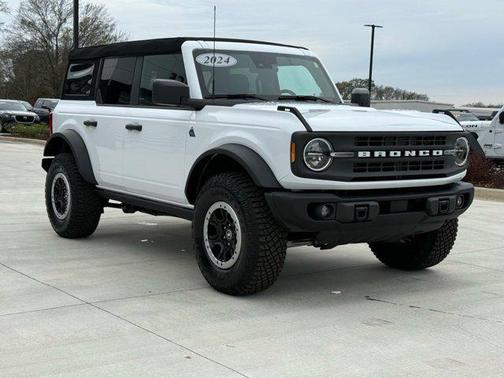 2024 Ford Bronco Black Diamond