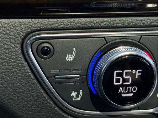 Mythos Black Metallic 2018 Audi Q5 2.0T Premium Plus