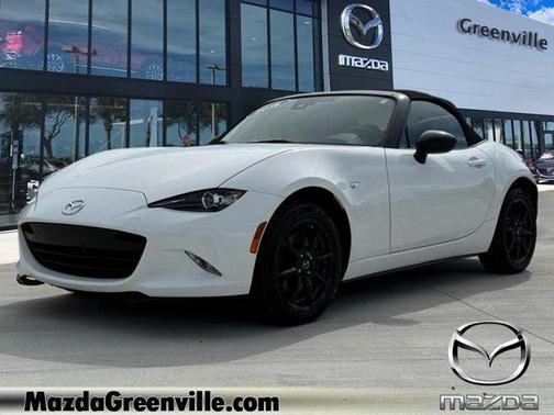 2019 Mazda MX-5 Miata Sport