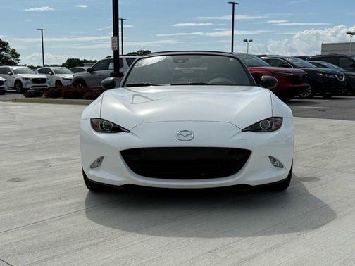 2019 Mazda MX-5 Miata Sport